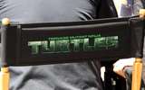 Teenage-mutant-ninja-turtles-set-photo-logo